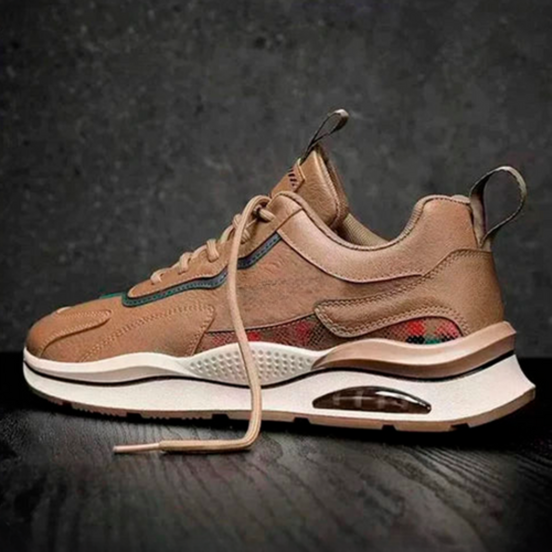 HB Premium Comfort Trainers